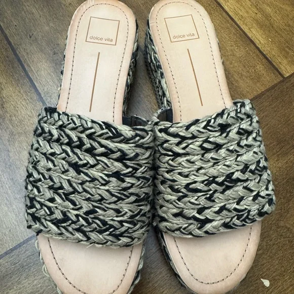 Dolce Vita Black and Tan Platform Sandals - Picture 2 of 5